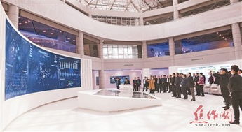 電子信息產業 起舞 前沿